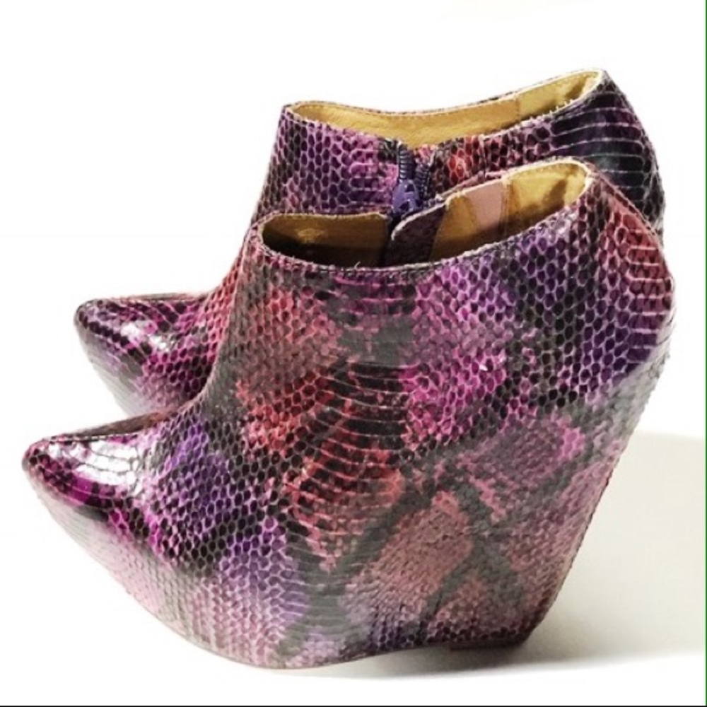 Jeffrey Campbell Zoe Purple Snakeskin Print